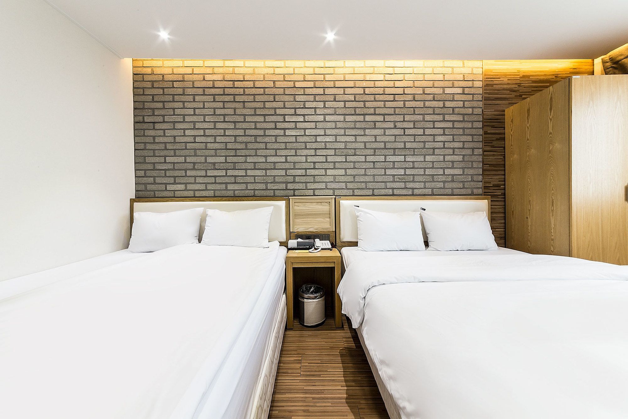 Diamond Tourist Hotel Incheon Ngoại thất bức ảnh
